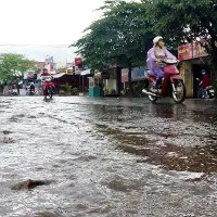 Mưa dông trên cả nước, các tỉnh miền Bắc trời chuyển lạnh