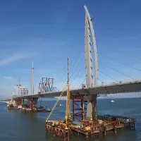 Video: Trung Quốc sắp hoàn thành cầu vượt biển dài nhất thế giới