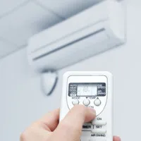 Điều hòa bất ngờ phát nổ: Nguy hiểm chết người