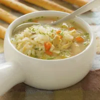 Ăn cơm chan canh - thói quen sai lầm mà ít người để ý
