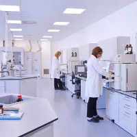 Con người có khả năng bất tử bằng công nghệ truyền máu?