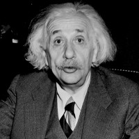 Những thói quen khác biệt tạo nên thiên tài Albert Einstein