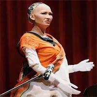 Phản ứng bất ngờ của nữ công dân robot khi được cầu hôn giữa hội nghị