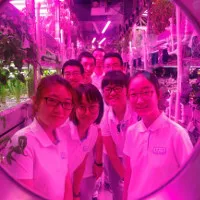 Sinh viên Trung Quốc sống 200 ngày trong "nhà Mặt Trăng"