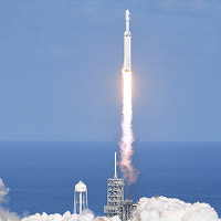 SpaceX phóng thành công tên lửa mạnh nhất thế giới