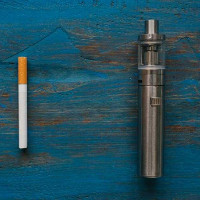 Nguy cơ nhiễm độc kim loại nặng khi hút vape và thuốc lá điện tử