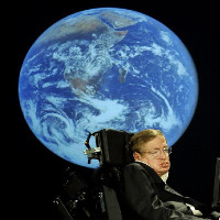 Thiên tài Stephen Hawking đã nói gì trong bài phỏng vấn cuối cùng với BBC?