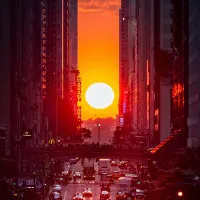 Hiện tượng hoàng hôn Manhattanhenge ở New York