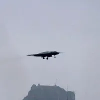 Sharp Sword - UAV Trung Quốc có khả năng mang theo 2 tấn bom