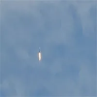 Tên lửa NASA tạo sóng âm phá tan cầu vồng