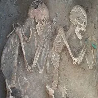 Phát hiện hài cốt tựa "Romeo và Juliet" thời cổ đại nằm cạnh nhau
