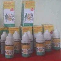 Nữ sinh trung học chế "thuốc" sát khuẩn 3 trong 1 từ dược liệu tự nhiên