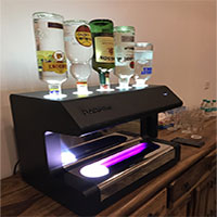 Cỗ máy này sẽ khiến các bartender thất nghiệp trong tương lai?