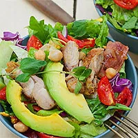 Chế độ ăn low-carb có thể giảm tuổi thọ của người trung niên