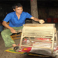 Nông dân thu 250 triệu đồng một năm nhờ cải tiến máy nông nghiệp