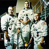 Phi hành gia kỳ cựu NASA nói đưa người lên sao Hỏa là "lố bịch"