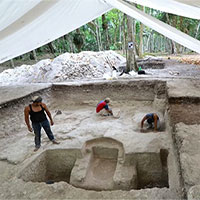 Các nhà khảo cổ tìm thấy “phòng tắm hơi cổ đại” của người Maya