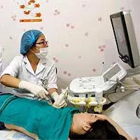 Công nghệ mới hút u vú không cần phẫu thuật