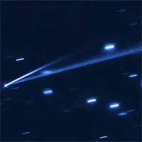 Hubble ghi lại khoảnh khắc cực hiếm tiểu hành tinh tự phân rã