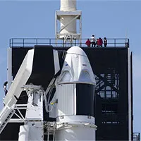SpaceX phóng 60 vệ tinh cung cấp Internet tốc độ cao cho toàn thế giới