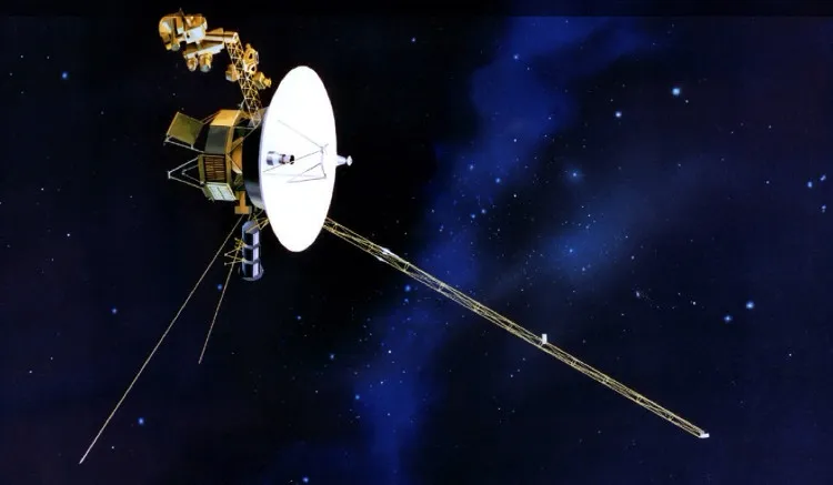 Tàu vũ trụ Voyager 2.
