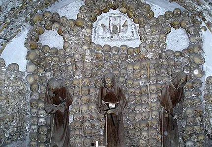 Hầm mộ ở nhà thờ Santa Maria Della Concezione