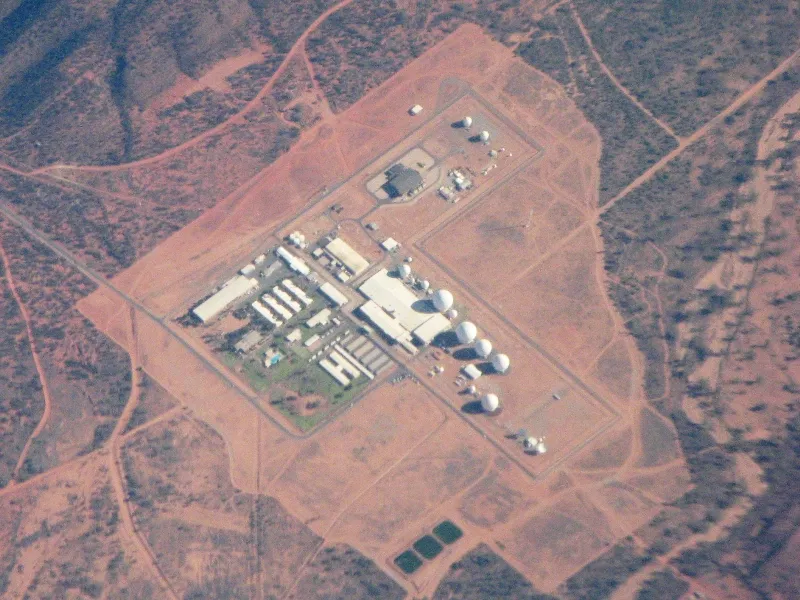 Căn cứ quân sự Pine Gap