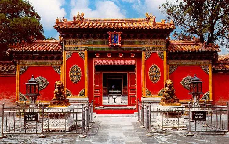Lãnh cung cho tới nay vẫn còn là bí ẩn.