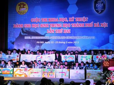 Khai mạc Hội thi khoa học, kỹ thuật dành cho học sinh trung  học TP. Hà Nội lần thứ hai năm 2013 hôm 22/2.