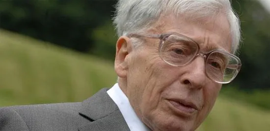 Giáo sư Robert Edwards.