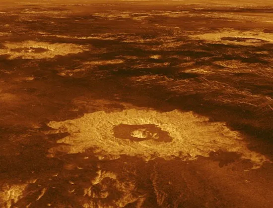 Bề mặt của sao Kim, ảnh chụp bởi tàu vũ trụ Magellan của NASA năm 1991.