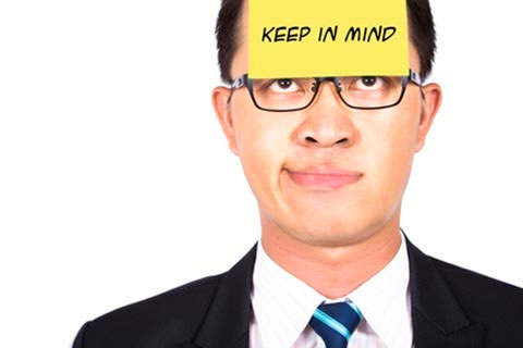 Những điều xấu luôn luôn gây ấn tượng hơn, nhớ lâu hơn.