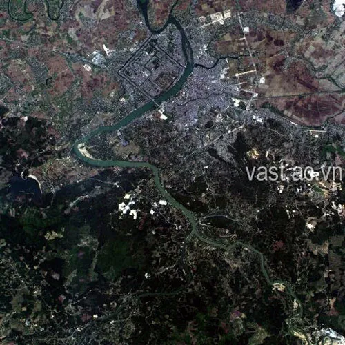 Hình ảnh cố đô Huế do VNREDSat-1 ghi lại