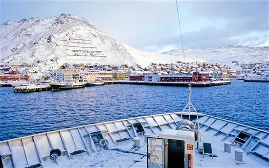 Băng tan khiến các chủ tàu cân nhắc chọn tuyến đường biển ngắn hơn qua thị trấn Kirkenes của Na Uy để tới châu Á