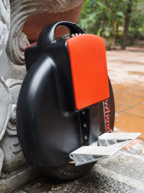 Chiếc xe điện đặc biệt với thiết kế siêu nhỏ gọn.