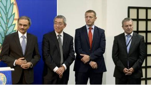 Một số thành viên lãnh đạo Tổ chức OPCW gồm Malik Ellahi, Wang Ju, Nihad Alihodzic, Dominique Anelli trong ảnh chụp tại The Hague, Hà Lan ngày 9/10