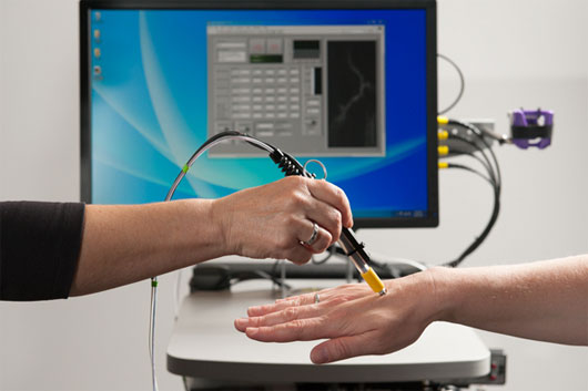 Kính hiển vi mini hứa hẹn sẽ trở thành phương pháp tầm soát ung thư hiệu quả và không xâm lấn