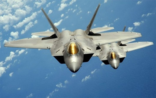 Một chiến đấu cơ tàng hình Mỹ F-22 Raptor