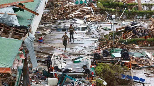 Sóng lớn do gió bão Haiyan gây ra là thủ phạm tàn phá thành phố Tacloban ở Philippines