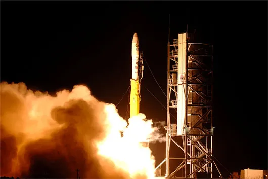 Tên lửa Minotaur-1 mang theo 29 vệ tinh tại sân bay vũ trụ Wallops, Virginia.