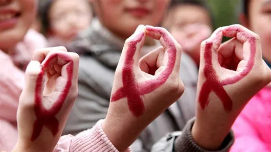 Diễn biến mới trong nghiên cứu chữa trị HIV