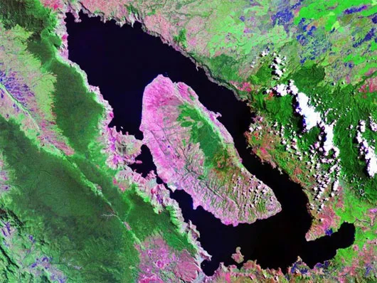 Miệng siêu núi lửa Toba