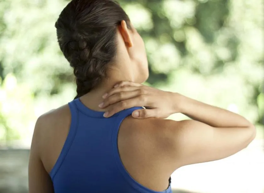 Cách chữa trị đau cổ gáy