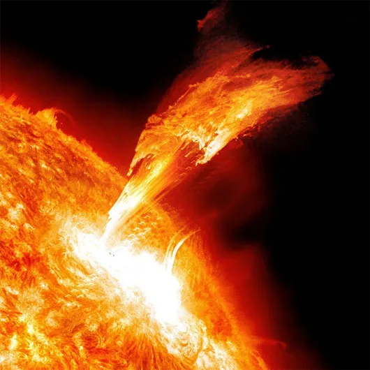 Vụ nổ plasma trên bề mặt mặt trời