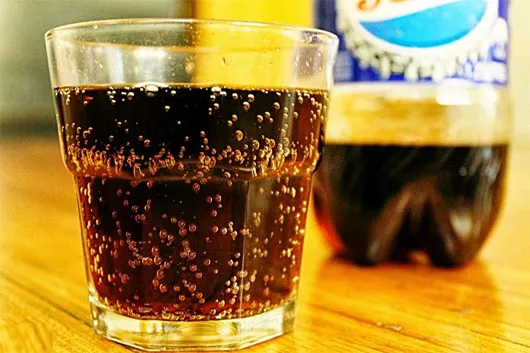 Nước uống có ga làm tăng nguy cơ đột quỵ