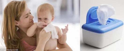 Giấy ướt rất được các bậc phụ huynh ưa chuộng để lau chùi cho con vì sự tiện lợi