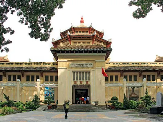 Bảo tàng Lịch Sử Việt Nam