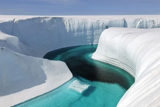 Tình trạng ấm lên toàn cầu gây áp lực lên băng tầng Greenland