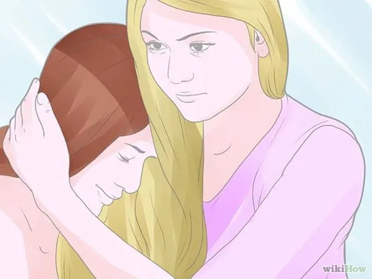 Quan sát những người xung quanh và trấn an họ đừng hoảng loạn