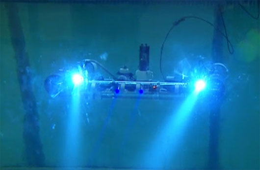 Mô hình thiết bị không người lái tìm chất nổ dưới nước.
